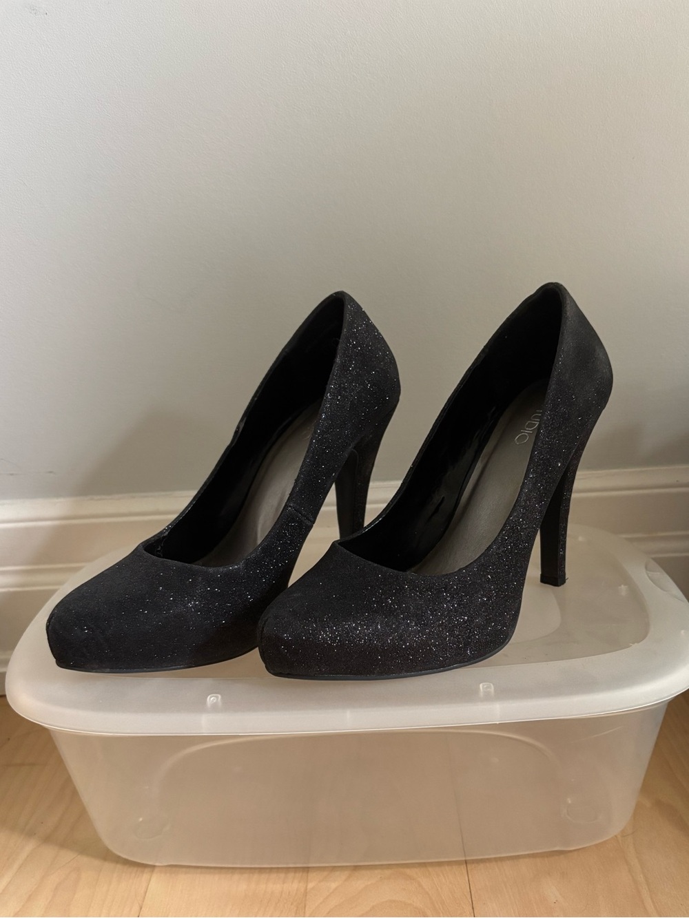 Classic Black Glitter High Heel Pumps